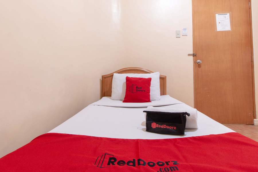 RedDoorz Downtown Tacloban Hotel Tacloban City
