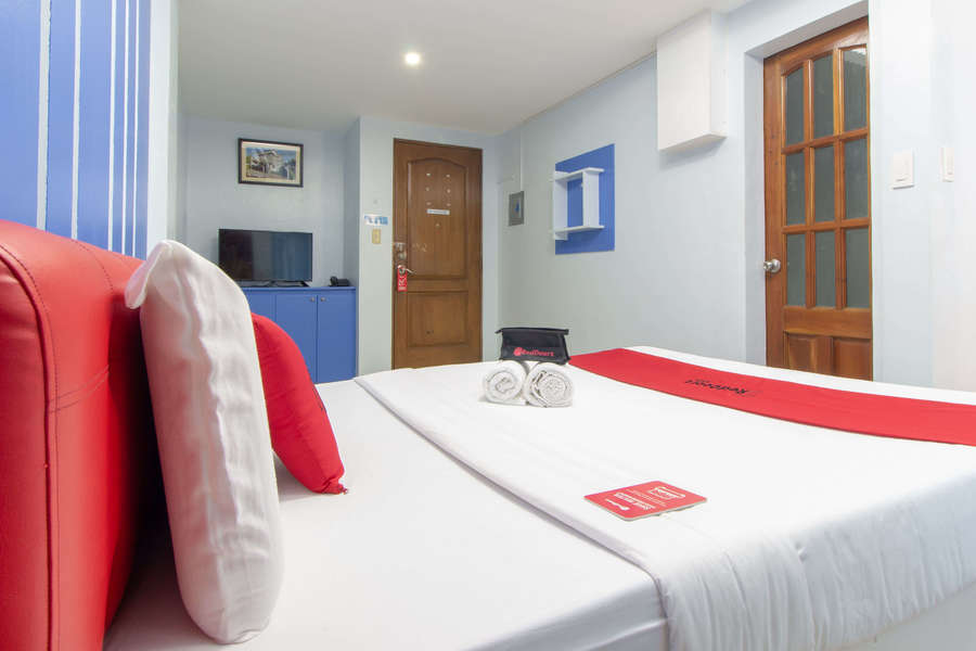 RedDoorz Pinagsama Village Taguig Hotel Metro Manila