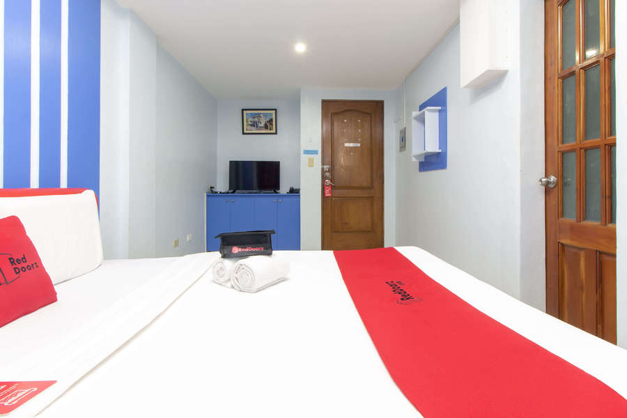 RedDoorz Pinagsama Village Taguig Hotel Metro Manila