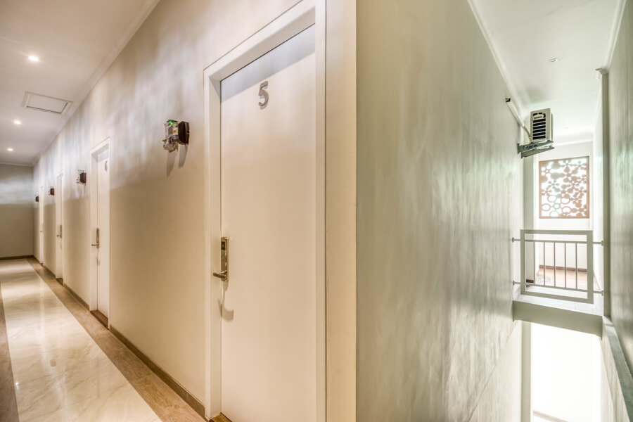 RedDoorz Plus near Gembira Loka Zoo 2- Book Budget Hotel in Yogyakarta