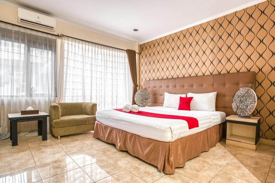 RedDoorz Premium @ Grand Prioritas Hotel Puncak