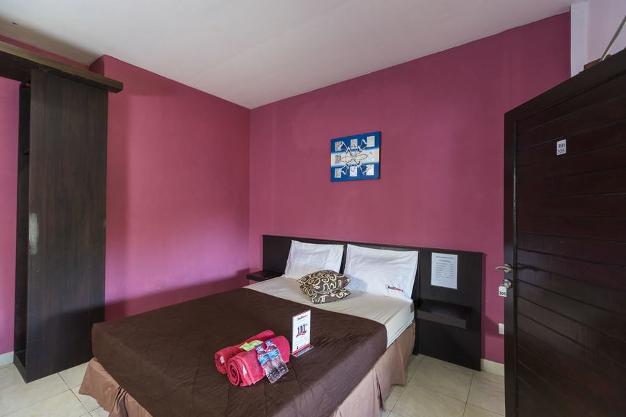 Reddoorz At Bakung Sari Kuta 2 - 