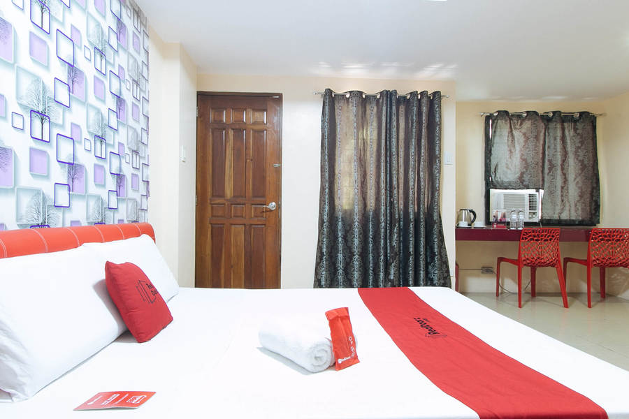 Book RedDoorz DBuilders Rooms Ph2 Taguig only at RedDoorz