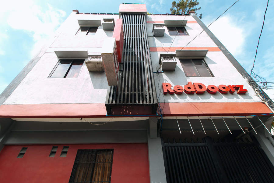 RedDoorz C5 Pinagsama Taguig Book Budget Hotel in Metro Manila