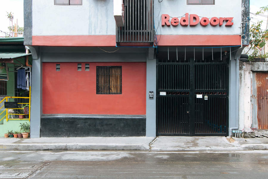 RedDoorz C5 Pinagsama Taguig Book Budget Hotel in Metro Manila