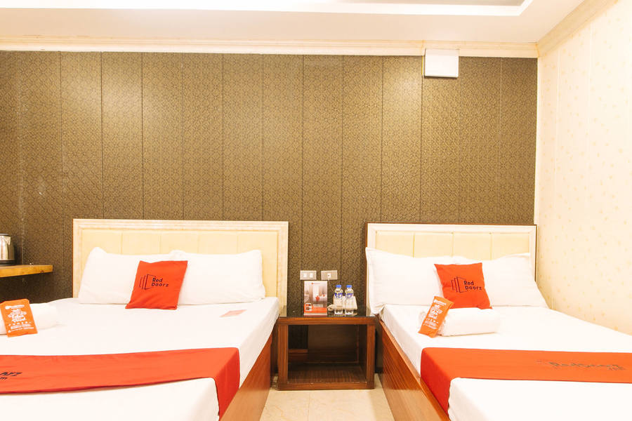 RedDoorz Plus Winter Benitez Budget Hotel 25 Off