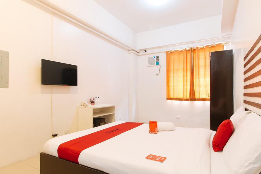 RedDoorz Jardin LRT Tayuman Manila