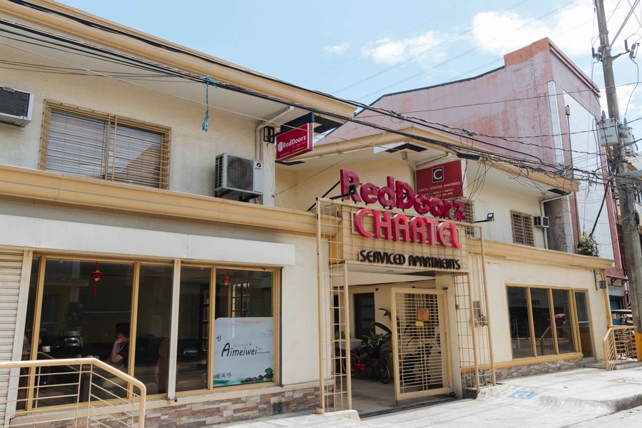 RedDoorz @ San Antonio Makati - Budget Hotel 25% Off