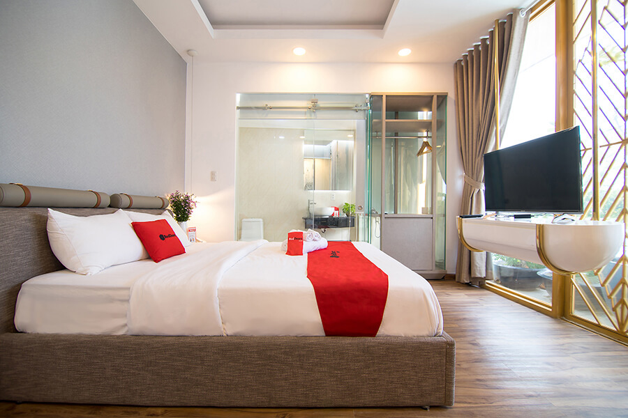 Ll room. Ll room